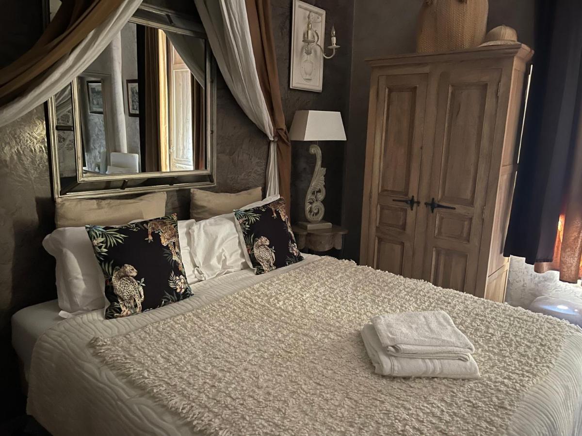 Les Chambres De Amelie B&B 볼로냐 외부 사진