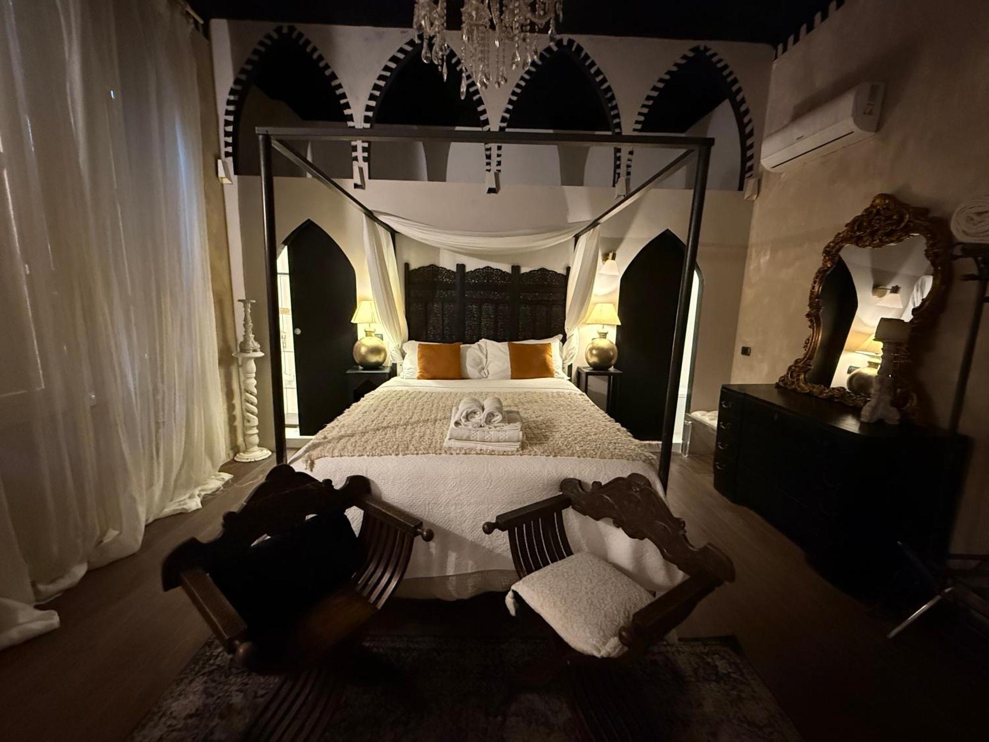 Les Chambres De Amelie B&B 볼로냐 외부 사진
