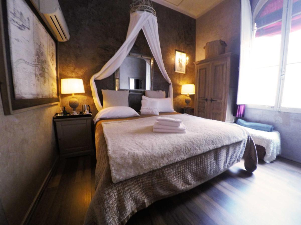 Les Chambres De Amelie B&B 볼로냐 외부 사진